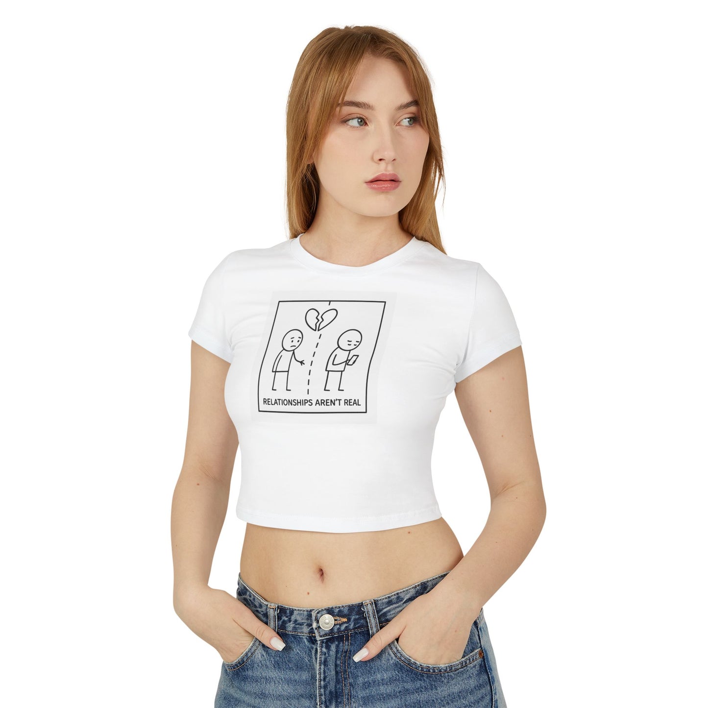 "relationships aren't real." Cropped Graphic Tee